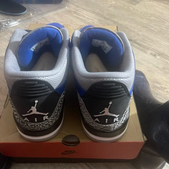 Jordan Blue cement 3 - Picture 5 of 5